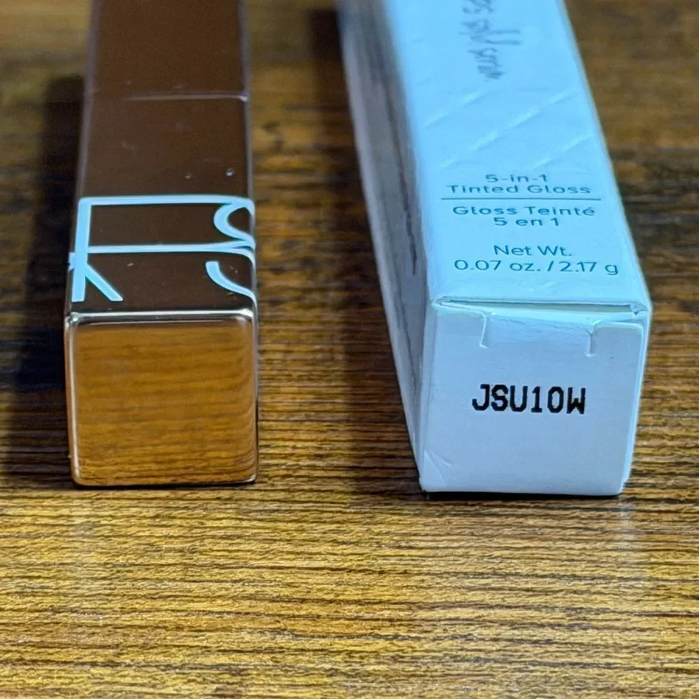 NARS Afterglow Lipstick (Appears Idolized)/IT Cosmetics Pillow Lips Like A Dream